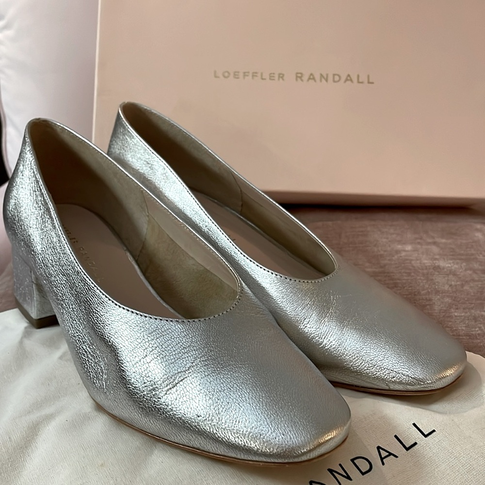 LOEFFLER RANDALL SILVER METALLIC PUMP